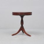 1322 9213 LAMP TABLE